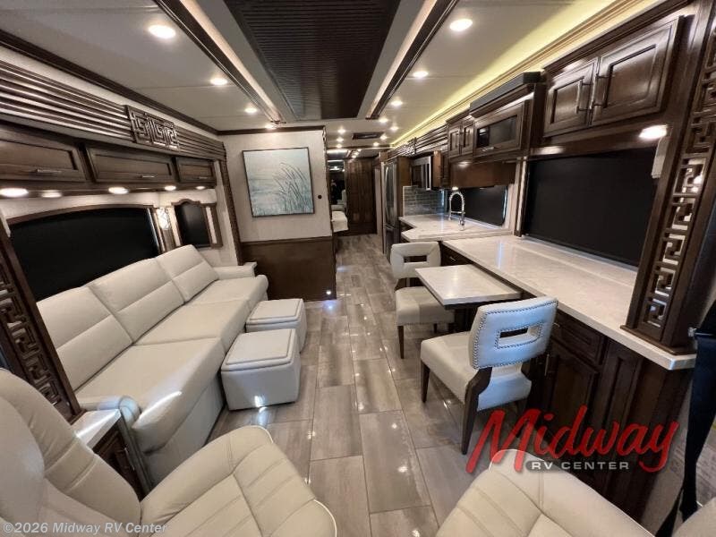 2023 Ventana 3407 by Newmar from Midway RV Center in Grand Rapids, Michigan