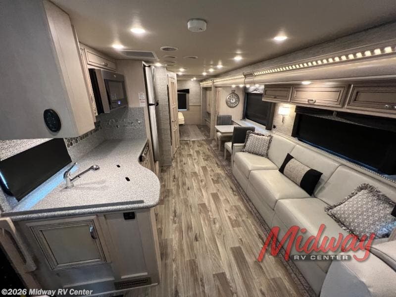 2020 Bay Star 3124 by Newmar from Midway RV Center in Grand Rapids, Michigan
