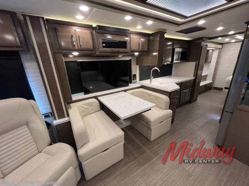 2026 New Aire 3547 by Newmar from Midway RV Center in Grand Rapids, Michigan