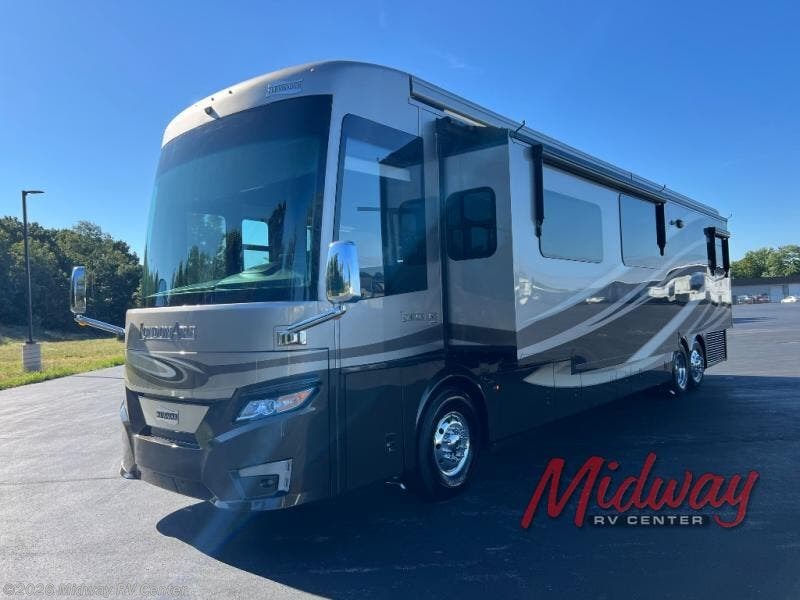 2019 London Aire 4551 by Newmar from Midway RV Center in Grand Rapids, Michigan