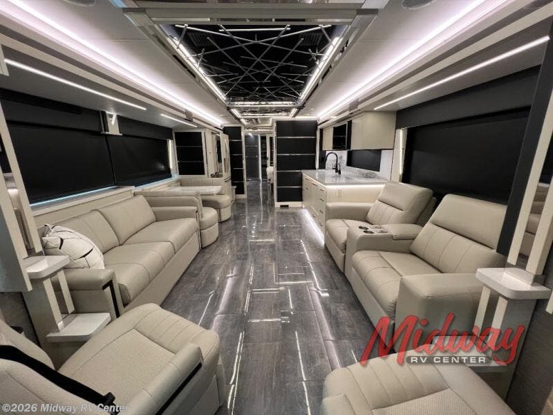 2025 Tiffin Zephyr 45 PZ - Used Class A For Sale by Midway RV Center in Grand Rapids, Michigan features Slideout