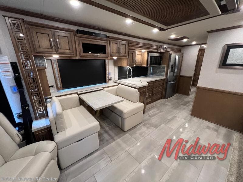 2021 Ventana 3412 by Newmar from Midway RV Center in Grand Rapids, Michigan