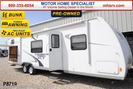 /TX 4/15/14 &lt;a href=&quot;http://www.mhsrv.com/travel-trailers/&quot;&gt;&lt;img src=&quot;http://www.mhsrv.com/images/sold-traveltrailer.jpg&quot; width=&quot;383&quot; height=&quot;141&quot; border=&quot;0&quot;/&gt;&lt;/a&gt; Used Gulf Stream RV for Sale- 2011 Gulf Stream Stream Lite 28QBK is approximately 30 feet in length with a slide out, bunk beds, power patio awning, water heater, pass-thru storage, sofa with sleeper, booth converts to sleeper, night shades, microwave, 3 burner range with oven, central vacuum, microwave, sink covers, refrigerator, all in 1 bath, 2 ducted roof A/Cs and a LCD TV.