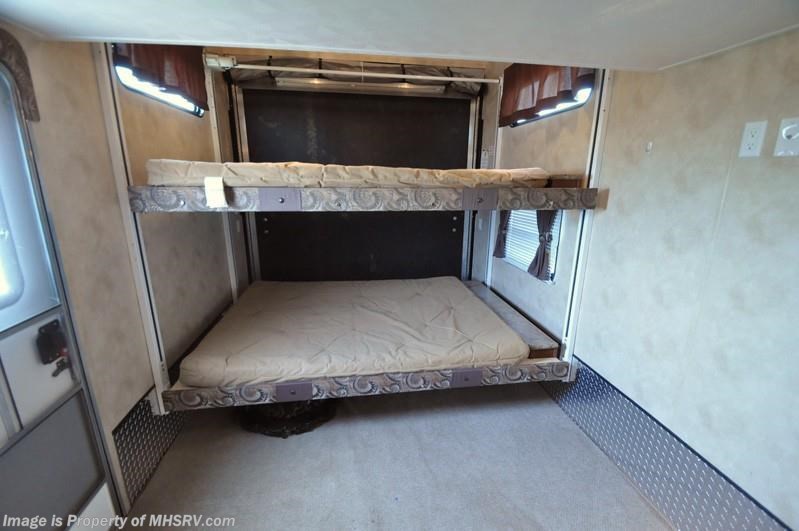 2012 Palomino Puma 356QLB Toy hauler W Slide