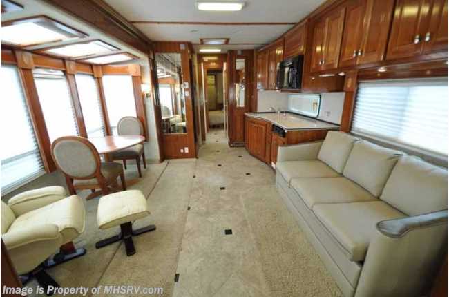2007 Friendship Rv 2007 Gulf Stream Friendship G8 W/4 Slides (8412) Used RV for Sale