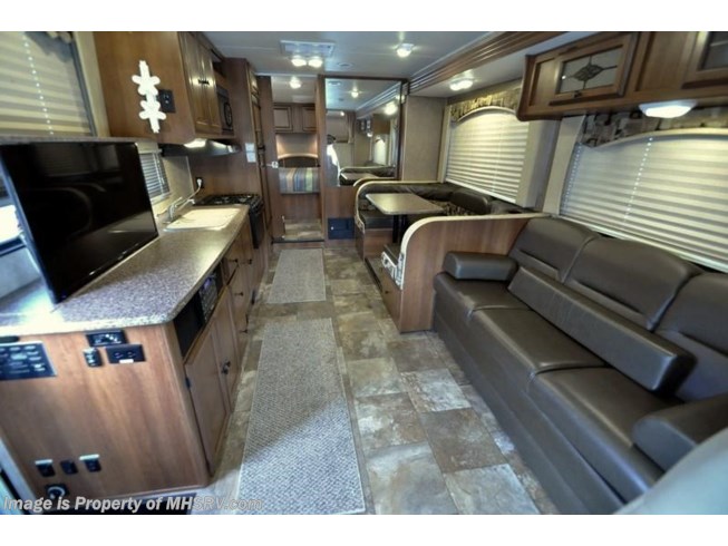 2014 Coachmen Leprechaun 319DS W/2 Slides - Used Class C For Sale by Motor Home Specialist in Alvarado, Texas