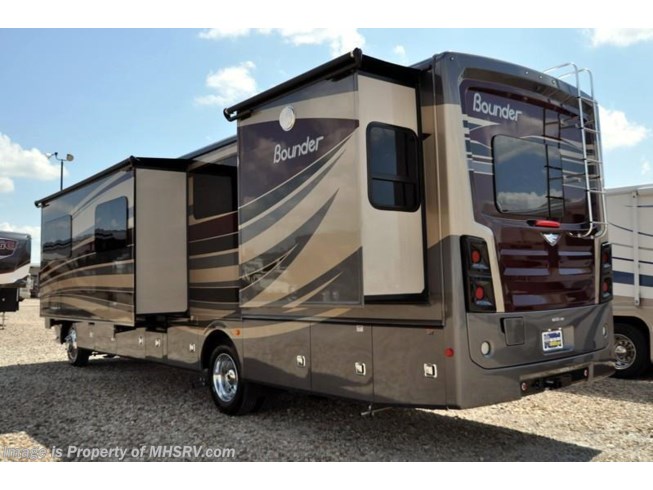 2017 Bounder 36Y W/Pwr Loft, W/D, Res Fridge, Fireplace, 4 TVs by Fleetwood from Motor Home Specialist in Alvarado, Texas
