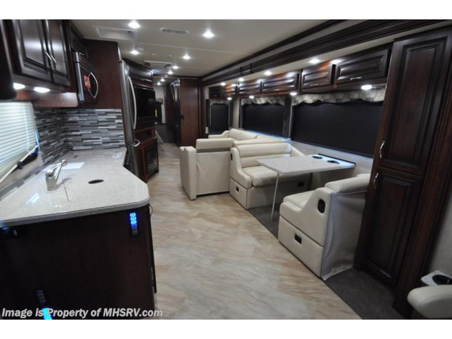 2017 Holiday Rambler Vacationer 33C Class A RV for Sale at MHSRV.com W/King Bed - New Class A For Sale by Motor Home Specialist in Alvarado, Texas