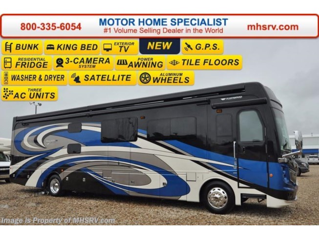 New 2017 Fleetwood Discovery LXE 40G Bunk Model RV for Sale at MHSRV W/380HP available in Alvarado, Texas