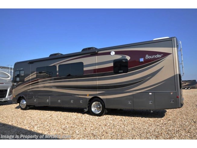 New 2017 Fleetwood Bounder 35K Bath & 1/2 RV for Sale With King Bed available in Alvarado, Texas
