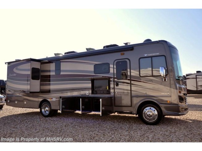 2017 Bounder 35K Bath & 1/2 RV for Sale With King Bed by Fleetwood from Motor Home Specialist in Alvarado, Texas