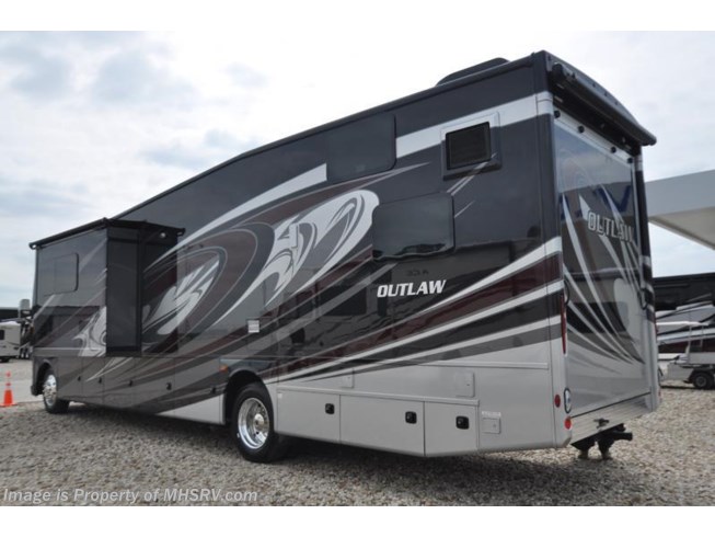 2018 Outlaw 37RB Toy Hauler for Sale @ MHSRV 3 A/Cs, Patio by Thor Motor Coach from Motor Home Specialist in Alvarado, Texas
