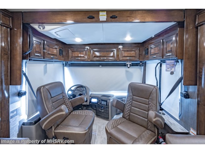 2019 Aria 3901 Bath & 1/2 RV for Sale 360HP, King & W/D by Thor Motor Coach from Motor Home Specialist in Alvarado, Texas