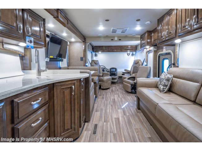 2019 Thor Motor Coach Palazzo 33.2 - New Diesel Pusher For Sale by Motor Home Specialist in Alvarado, Texas