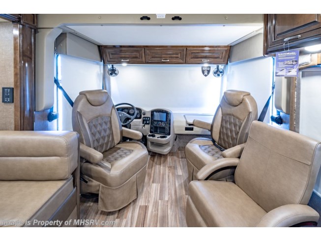 2019 Palazzo 33.2 by Thor Motor Coach from Motor Home Specialist in Alvarado, Texas