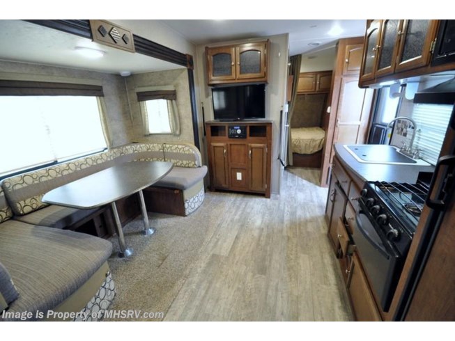 2016 Coachmen Freedom Express Blast 301BLDS Toy Hauler W/ Slide - Used Toy Hauler For Sale by Motor Home Specialist in Alvarado, Texas