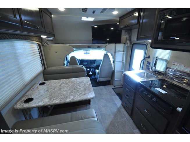2018 Thor Motor Coach Chateau 22E HD-Max, Ext. TV, 15K A/C, Back-Up Cam & More - New Class C For Sale by Motor Home Specialist in Alvarado, Texas