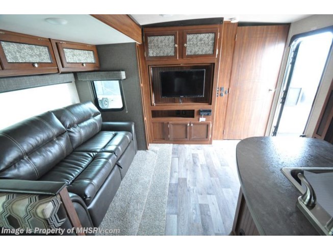 2018 Heartland Wilderness 3250BS W/15K A/C, Ext Kitchen, Loft Bunks - New Travel Trailer For Sale by Motor Home Specialist in Alvarado, Texas