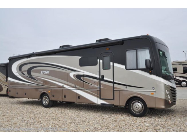 Used 2017 Fleetwood Storm 32A RV for Sale W/ King, W/D, Res Fridge available in Alvarado, Texas