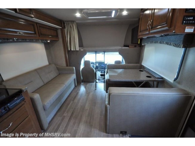 2018 Fleetwood Jamboree 30D Bunk/Booth W/Solid Surf. Counters, Res Fridge! - New Class C For Sale by Motor Home Specialist in Alvarado, Texas
