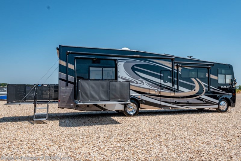 2019 Thor Motor Coach Outlaw Toy Hauler 37GP Toy Hauler W/2 Patio Decks ...