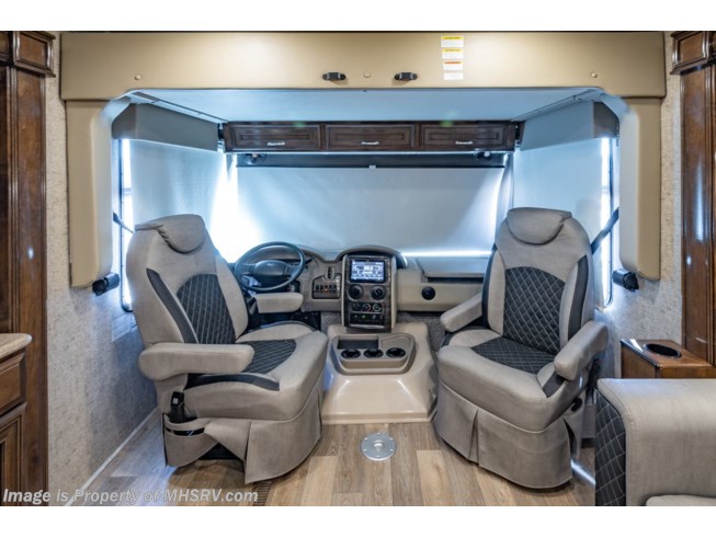 2019 Outlaw 37GP by Thor Motor Coach from Motor Home Specialist in Alvarado, Texas