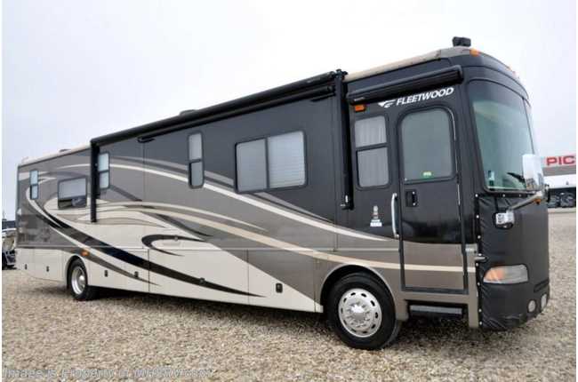 2007 Fleetwood Providence 40E Bath &amp; 1/2 W/ Ext Kitchen, 3 Slides