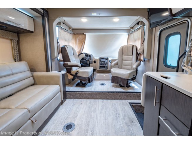 2019 Thor Motor Coach Axis 24.1 RUV for Sale at MHSRV W/Stabilizers - New Class A For Sale by Motor Home Specialist in Alvarado, Texas