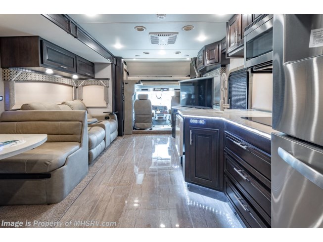 2019 Dynamax Corp Dynaquest XL 37BH - New Class C For Sale by Motor Home Specialist in Alvarado, Texas