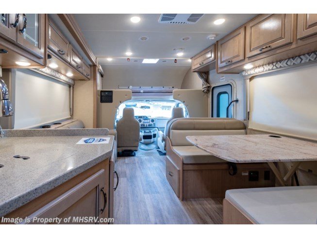 2019 Thor Motor Coach Four Winds 31Y RV for Sale W/ 15K A/C, Jacks - New Class C For Sale by Motor Home Specialist in Alvarado, Texas