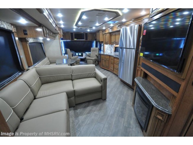 2019 Holiday Rambler Endeavor XE 38K Bath & 1/2 RV for Sale W/King, Sat - New Diesel Pusher For Sale by Motor Home Specialist in Alvarado, Texas