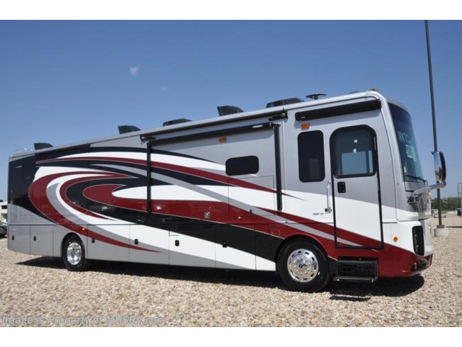 New 2019 Holiday Rambler Navigator 38K Bath & 1/2 RV for Sale W/Sat, King, W/D available in Alvarado, Texas