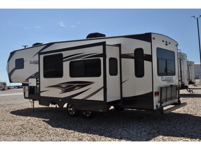 2019 ElkRidge Xtreme Light E293 RV for Sale W/ 2 A/Cs, Pwr Leveling by Heartland from Motor Home Specialist in Alvarado, Texas