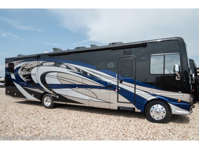 2019 Fleetwood Southwind 37FP Bath & 1/2 RV W/ Theater Seats, Bunk, Patio - New Class A For Sale by Motor Home Specialist in Alvarado, Texas