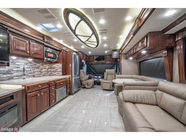 2019 Fleetwood Discovery LXE 40G Bunk Model RV for Sale W/ Tech Pkg, Aqua Hot - New Diesel Pusher For Sale by Motor Home Specialist in Alvarado, Texas