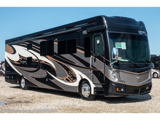 New 2019 Fleetwood Discovery LXE 40G Bunk Model RV for Sale W/ Tech Pkg, Aqua Hot available in Alvarado, Texas