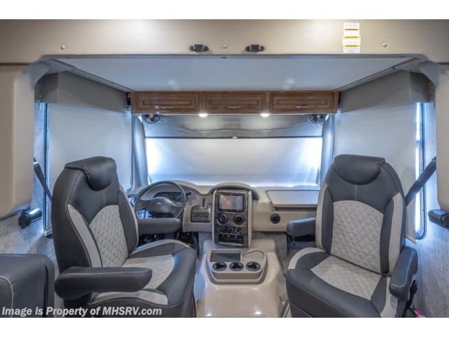 2019 Outlaw 37RB by Thor Motor Coach from Motor Home Specialist in Alvarado, Texas