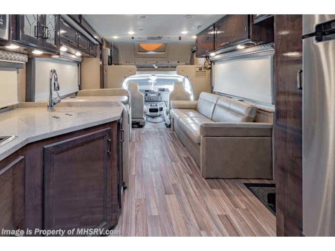 2019 Thor Motor Coach Quantum LF31 - New Class C For Sale by Motor Home Specialist in Alvarado, Texas