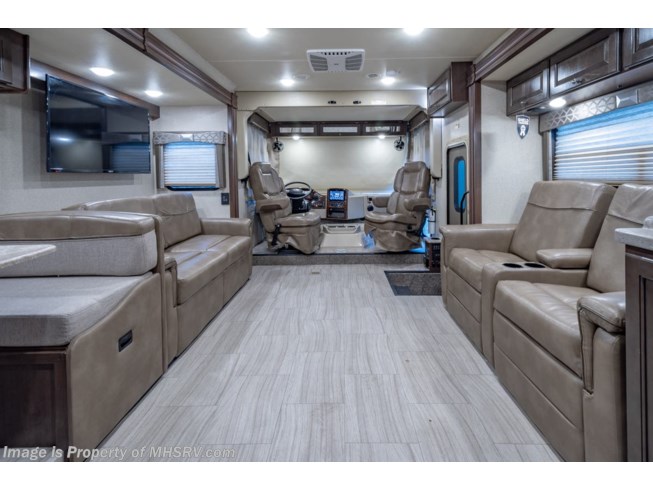 2019 Thor Motor Coach Windsport 34R RV for Sale W/ Theater Seats, King, Res Fridge - New Class A For Sale by Motor Home Specialist in Alvarado, Texas