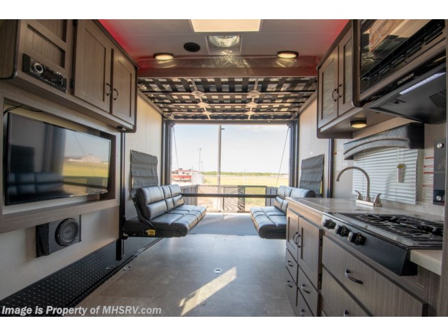 2019 Coachmen Adrenaline 19CB - New Travel Trailer For Sale by Motor Home Specialist in Alvarado, Texas
