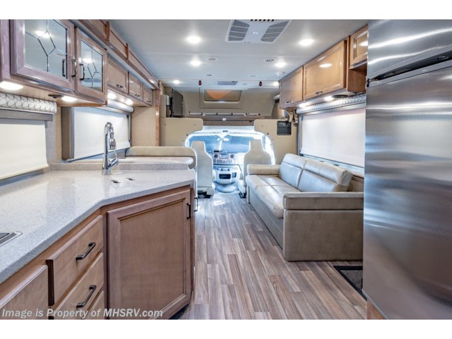 2019 Thor Motor Coach Quantum WS31 Class C RV W/ Platinum & Diamond Pkgs - New Class C For Sale by Motor Home Specialist in Alvarado, Texas