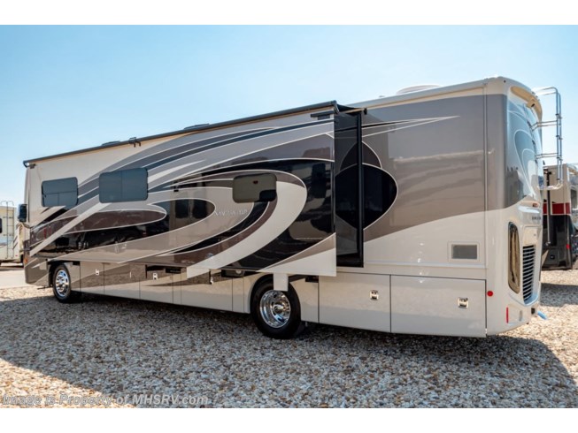 2019 Navigator 38K by Holiday Rambler from Motor Home Specialist in Alvarado, Texas