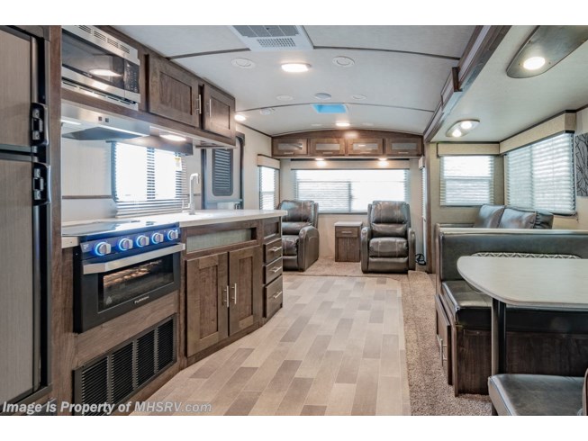 2019 Cruiser RV Radiance R-25RL - New Travel Trailer For Sale by Motor Home Specialist in Alvarado, Texas
