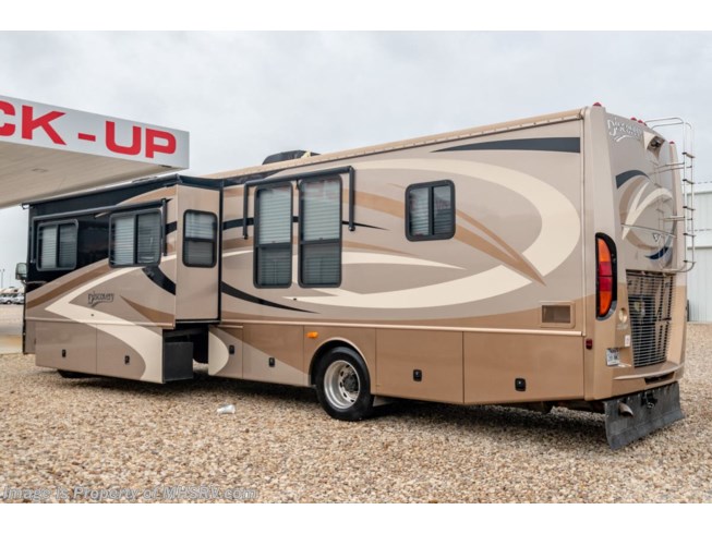 2008 Discovery 40X Diesel Pusher W/ Ext Kitchen Consignment RV by Fleetwood from Motor Home Specialist in Alvarado, Texas