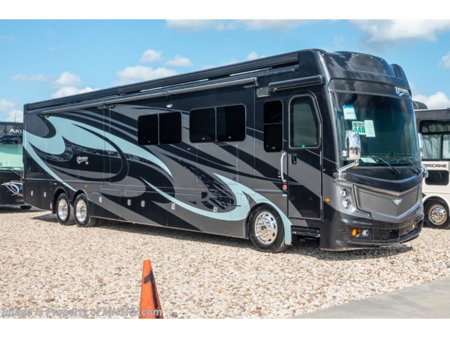 New 2019 Fleetwood Discovery LXE 44B Bath & 1/2 Diesel Pusher for Sale W/ Bunks available in Alvarado, Texas