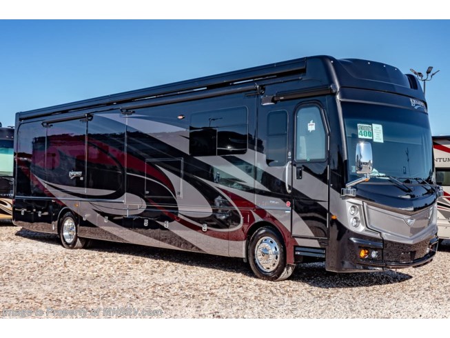 New 2019 Fleetwood Discovery LXE 40D Bath & 1/2 Luxury Diesel RV W/Tech Package available in Alvarado, Texas