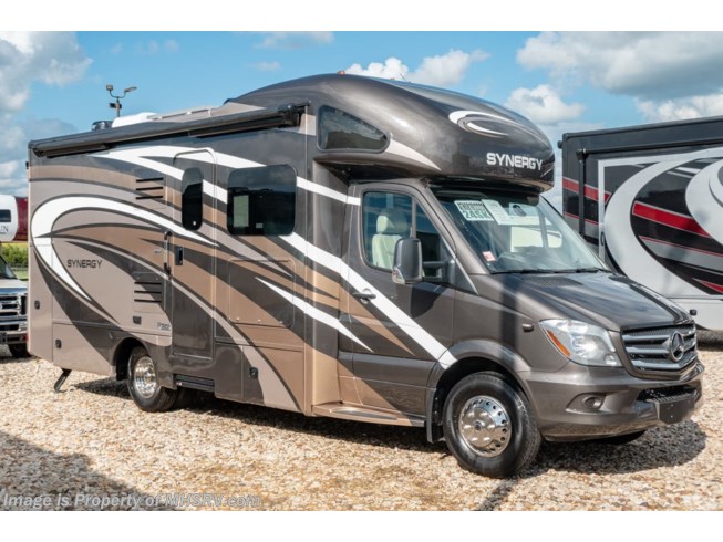 New 2019 Thor Motor Coach Synergy 24SK available in Alvarado, Texas