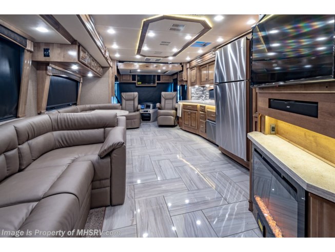 2019 Fleetwood Discovery 38K - New Diesel Pusher For Sale by Motor Home Specialist in Alvarado, Texas