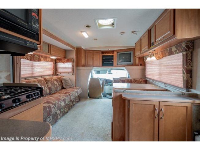 2006 Itasca Spirit 29B Class C RV for Sale W/ 2 Slides - Used Class C For Sale by Motor Home Specialist in Alvarado, Texas
