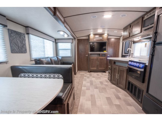 2019 Cruiser RV Radiance R-30DS - New Travel Trailer For Sale by Motor Home Specialist in Alvarado, Texas